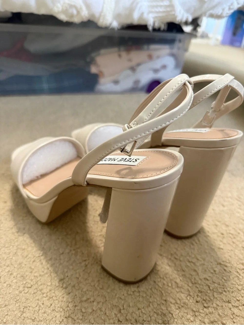 Steve Madden Lessa Bone Patent Platform Block Heels Size 9.5